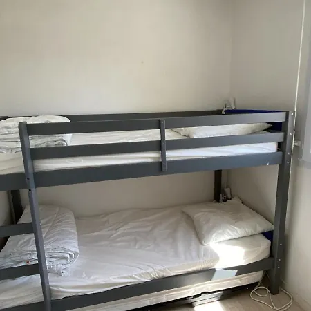 Bel Duplex 4 Pieces Avec Vue Sur Port Et Terrasse - Fr-1-487-314