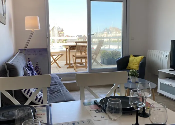 Bel Duplex 4 Pieces Avec Vue Sur Port Et Terrasse - Fr-1-487-314 Διαμέρισμα