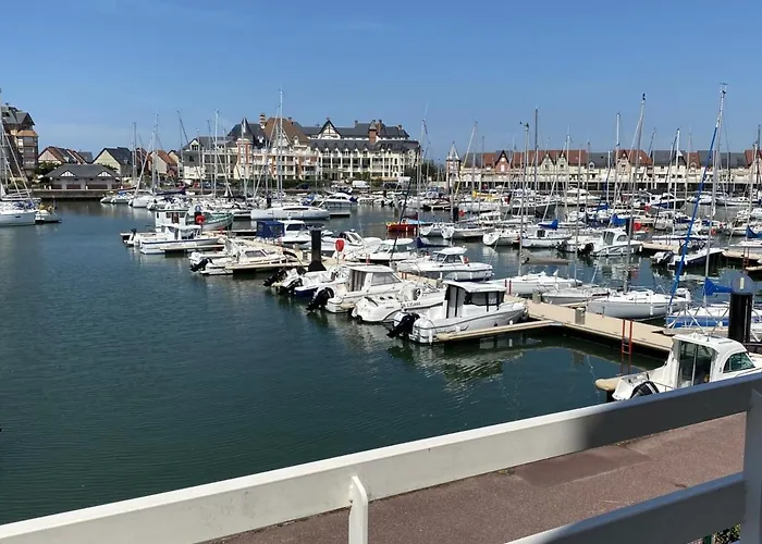 Bel Duplex 4 Pieces Avec Vue Sur Port Et Terrasse - Fr-1-487-314 * Dives-sur-Mer