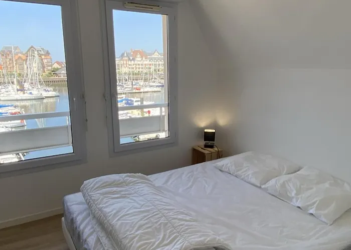 Bel Duplex 4 Pieces Avec Vue Sur Port Et Terrasse - Fr-1-487-314 Dives-sur-Mer