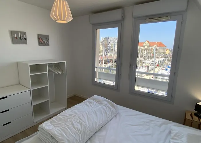 Bel Duplex 4 Pieces Avec Vue Sur Port Et Terrasse - Fr-1-487-314 Διαμέρισμα