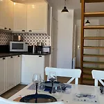 Bel Duplex 4 Pièces Avec Vue Sur Port Et Terrasse - Fr-1-487-314 *