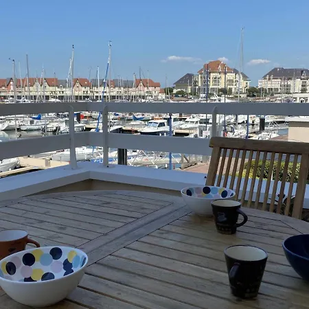 アパート Bel Duplex 4 Pieces Avec Vue Sur Port Et Terrasse - Fr-1-487-314 ディーブ・シュール・メール