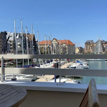 דירה Bel Duplex 4 Pieces Avec Vue Sur Port Et Terrasse - Fr-1-487-314 *